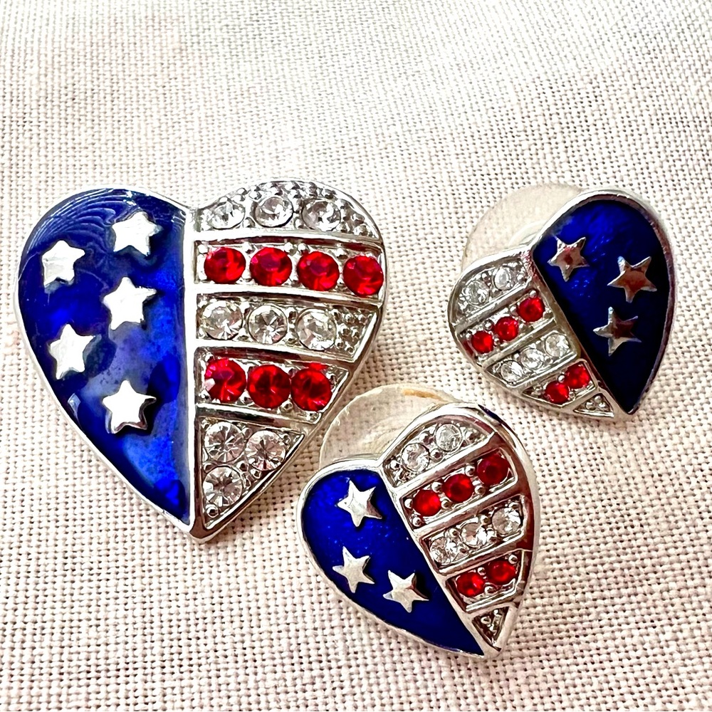Red, White and Blue Rhinestone Brooch & Earrings Set Silver Tone Setting Signed